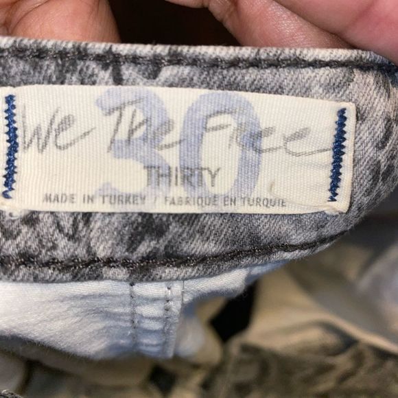 We the Free by Free People Just Float On Snake Print Flare Bell bottoms 30 - Picture 5 of 5